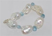 Baroque pearl and aquamarine bracelet