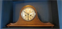 Sessions battery operated mantle clock