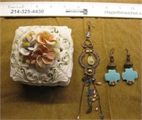 Vintage Bisque Jewelry Box & Jewelry
