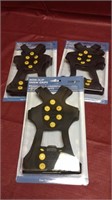 3 pairs in slip snow grips size L