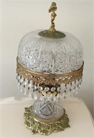 Crystal and gilt table lamp
