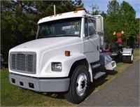 2002 FREIGHTLINER FL70