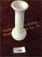 Hobnail bud vase