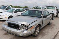 36 2005 FORD CROWN VIC SILVER 2FAHP71W35X102904