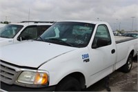 38 2002 FORD F-150 WHITE 1FTRF17272NB39759