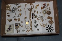 1 tray of jewellery