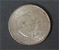 1952 Washington & Carver Comm. Silver Half Dollar