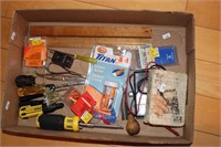 Tray of tools & misc hardware