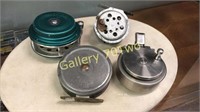 Selection of vintage fly fishing reels-includes