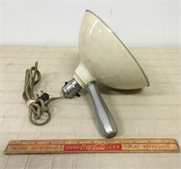REALLY NEAT VINTAGE LIGHT - INDUSTRIAL