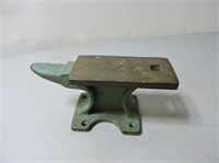 Miniature anvil      51/2" L