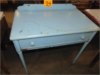 Vintage/Antique Metal Table