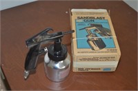 SEARS SANDBLASTER GUN WITH QUART CAN
