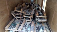 40 Cedar muskrat floats with traps 50-80 traps