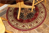 2 ROYAL MEDALLION RUGS 1 ROUND AND 2' X 3'