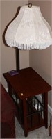 WOODEN END TABLE/FLOOR LAMP