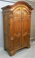 FINE FRENCH ARMOIRE WITH RAISED PANEL DOORS