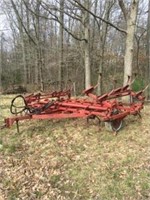 International Field Cultivator