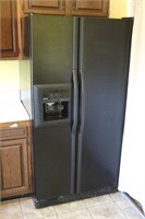 Kenmore Black Refrigerator + Water & Ice Dispenser