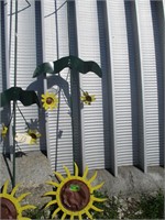 1 metal Sunflower Decoration