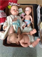 Box with 3 plastic Baby dolls Gerber Babies