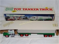 1990 Hess toy tanker truck