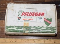 VINTAGE PFLUEGER STORE SPLIT SHOT DISPLAY ! B-4