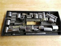 Tool  box Tray of 43 assorted sockets