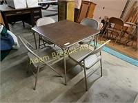 Mecoline folding card table, four chairs