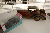 Classic Taxi Die Cast Car & Wooden Car