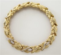 18K yellow gold and diamond link necklace.