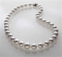 18K gold, diamond, sapphire and pearl necklace