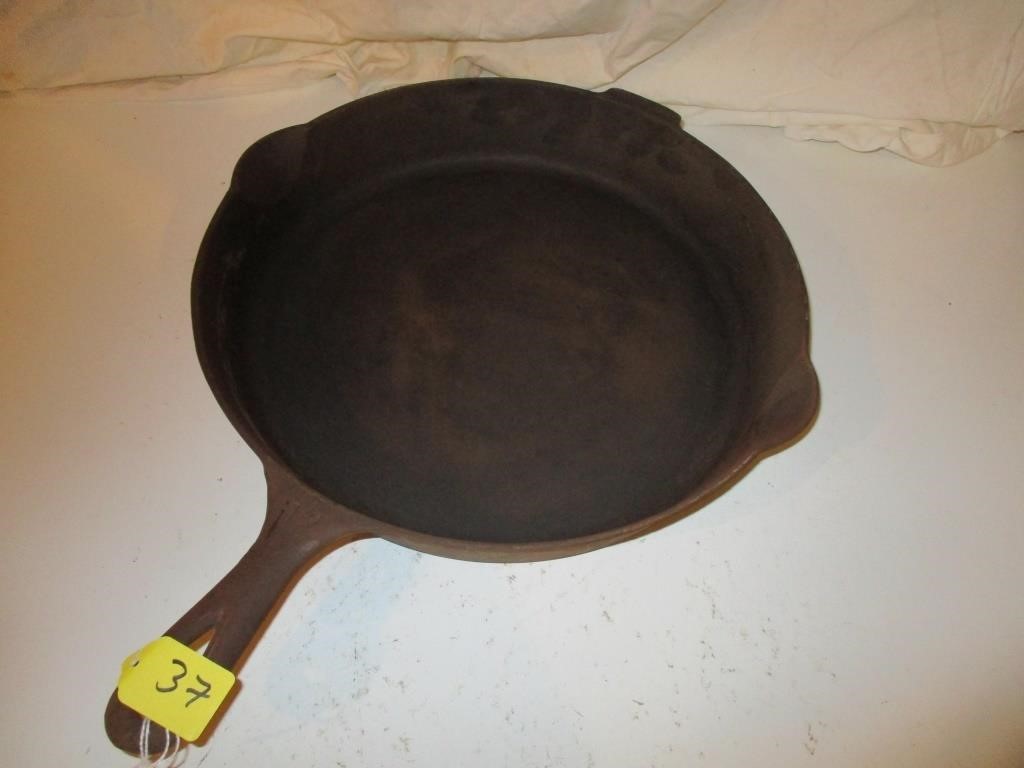 April 23rd Quality Cast Iron Cookware #3