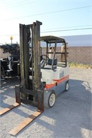 Hyster S100E Forklift
