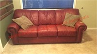 Lot of leather furniture (brown/red)