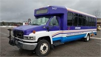 2006 Chevrolet C5V042 Shuttle Bus