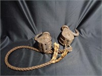 2 Vintage Double Pulley System