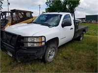 2007 Chevy 2500 with Flatbed