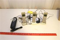 3 Cordless and 1 Corded Phone