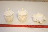 2 Hobnail Covered Dishes & Tray