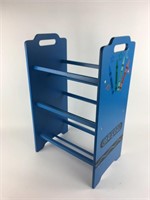 Crayon shelf blue