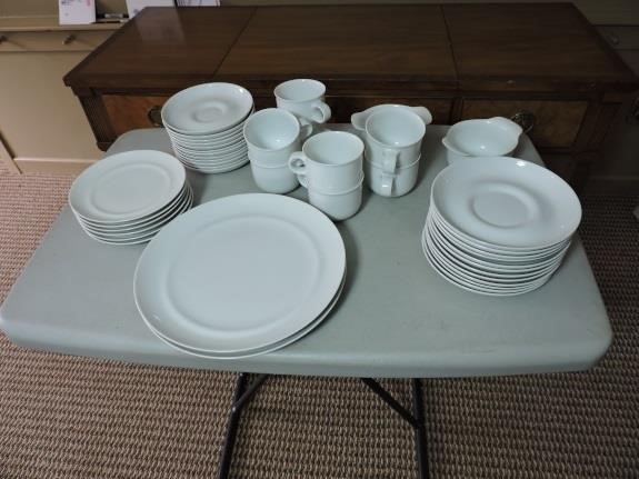 Niagara On The Lake Moving Sale Part One