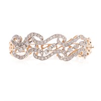A Lady's Diamond Bracelet in 14K Gold