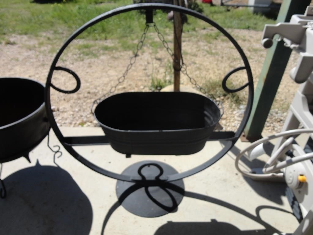 APRIL FARM CONSIGNMENT AUCTION