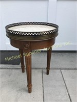 ROUND WALNUT MARBLE AND GALLERY TOP PLANT STAND