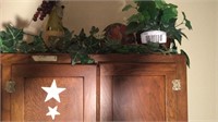 Decorations only on top of Hoosier cabinet