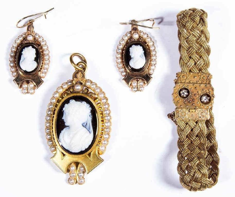 Fine Victorian jewelry from the Woods collection