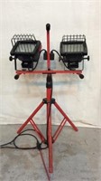 Craftsman Dual Utility Light W/ Stand - 10A