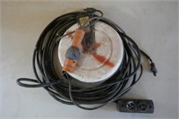 RETRACTABLE CORD REEL W/ TROUBLE LIGHT , 2WAY CORD