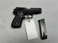 Cz Pistol Model Cz99 W/mag 40
